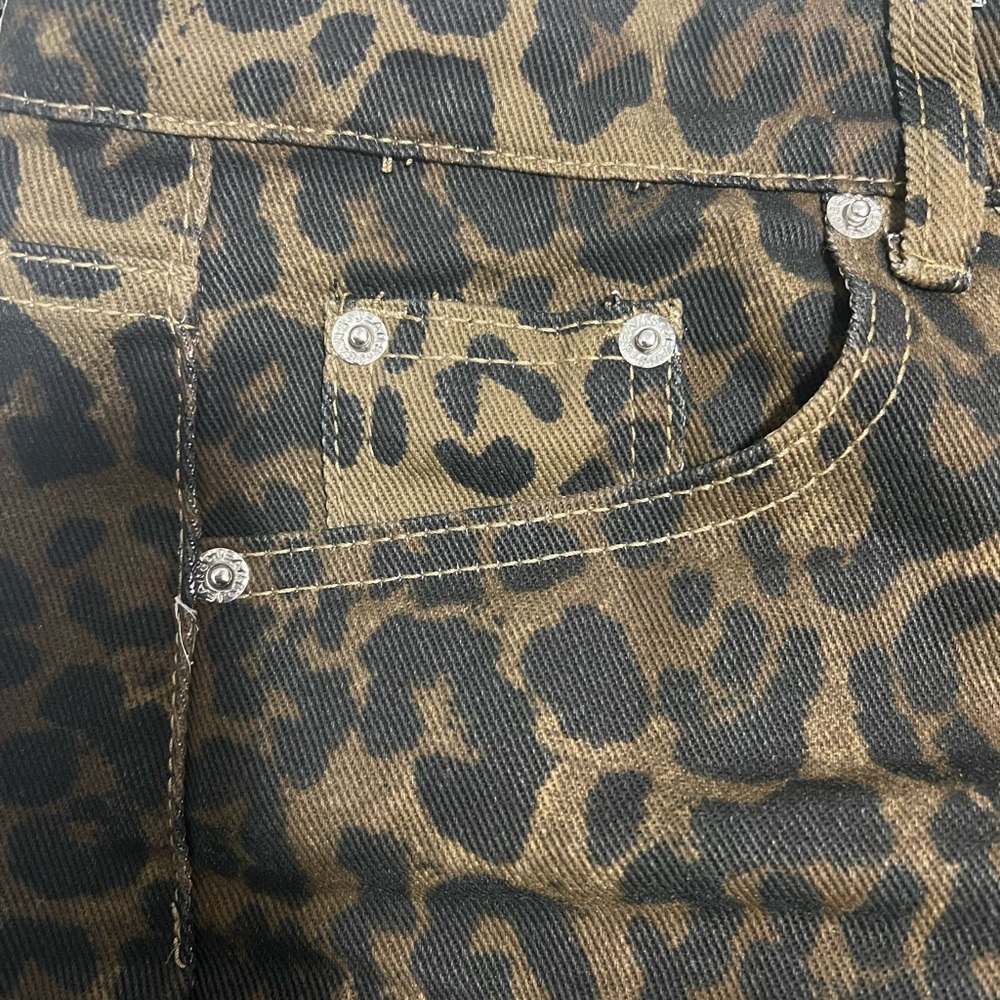 Leopard jeans - Picture 2 of 2